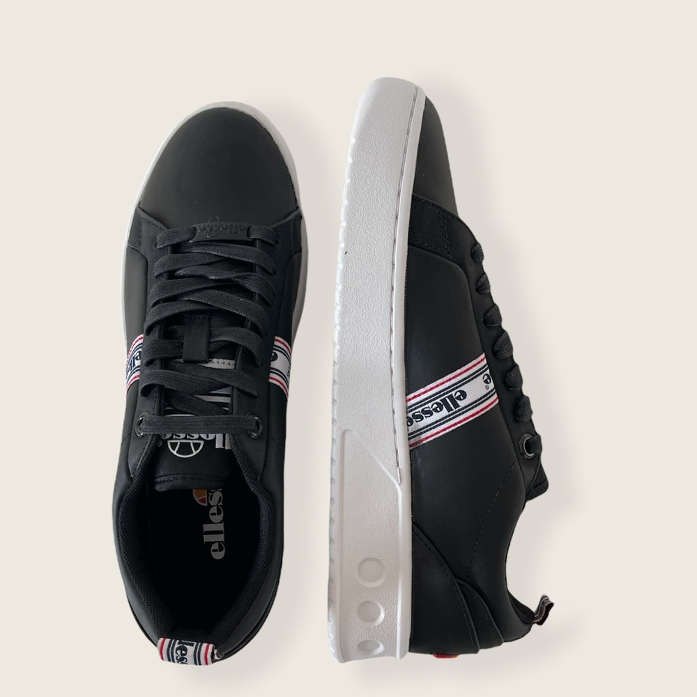 Ellesse Mezzaluna TP Leather. Women’s Size 7